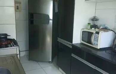 Imagem: A casa possui 2 Dormitórios, 2 Banheiros, 1 Vaga na garagem