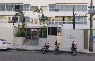 Imagem: O apartamento possui 4 Dormitórios, 5 Banheiros, 1 Vaga na