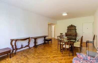 Imagem 6: APARTAMENTO AMPLO E MUITO BEM ILUMINADO, TOTALMENTE REFORMADO NO CORAÇÃO...