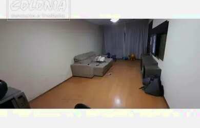 Imagem: A casa possui 3 Dormitórios, 2 Banheiros, 1 Vaga na garagem