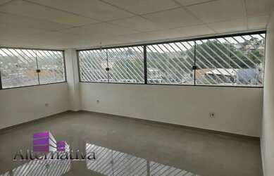 Imagem: O depósito possui 50m² de Área e está localizado em Rio