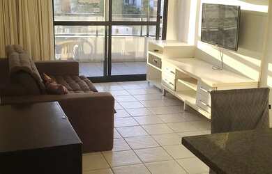 Imagem: O apartamento possui 1 Dormitório, 1 Banheiro, 1 Vaga na garagem