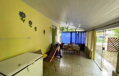 Imagem 11: Casa. Piscina, Churrasqueira, Varandae1 Vaga na garagem