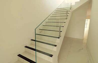 Imagem 10: Cobertura nova com 4 suítes e 03 Vagas na Garagem em - Meia Praia / Itapema