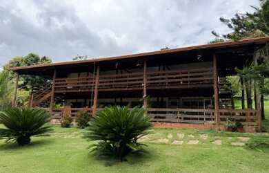 Imagem: A fazenda possui 544m² de Área e está localizado em Cruzeiro