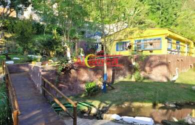 Imagem: A fazenda possui 1.060m² de Área, Imóvel novo e está localizado