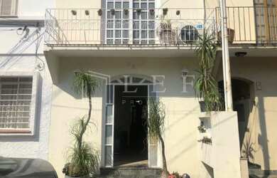 Imagem: A casa possui 2 Dormitórios, 2 Banheiros e 110m² de Área