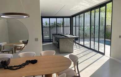 Imagem: Imóvel para venda com 320 metros quadrados com 3 quartos