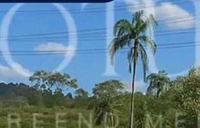 Imagem: O terreno possui 600m² de Área e está localizado em Centro