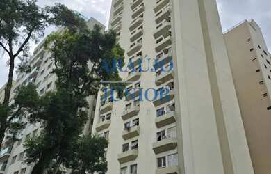 Imagem: O apartamento possui 1 Dormitório, 1 Banheiro, 42m² de Área