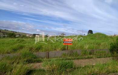 Imagem: O terreno possui 323m² de Área e está localizado em Jardim