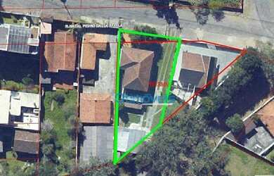 Imagem: O terreno possui 462m² de Área e está localizado em Santa