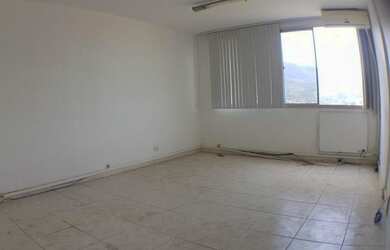 Imagem 6: Comercial/Industrial de 35 metros quadrados no bairro Freguesia Jacarepaguá