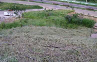 Imagem: O terreno possui 600m² de Área e está localizado em Buritis