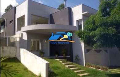 Imagem: A casa em condomínio possui 3 Dormitórios, 5 Banheiros, 3