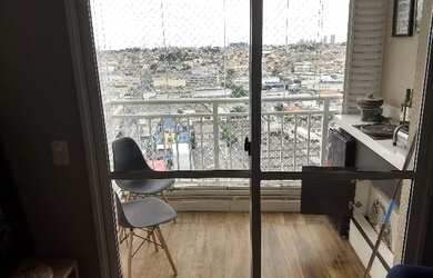 Imagem: O apartamento possui 1 Dormitório, 1 Banheiro, 1 Vaga na garagem