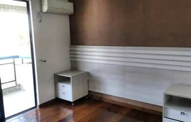 Imagem 2: vendo belíssima cobertura no monero próximo ao corredor esportivo