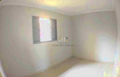 Imagem: O apartamento possui 3 Dormitórios, 1 Banheiro, 1 Vaga na garagem