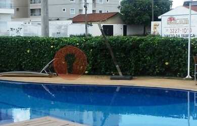 Imagem: O apartamento possui 1 Dormitório, 1 Banheiro, 1 Vaga na garagem