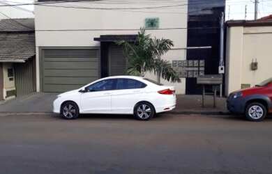 Imagem: A kitnet possui 1 Dormitório, 1 Banheiro, 1 Vaga na garagem