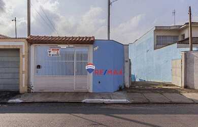 Imagem: O terreno possui 400m² de Área e está localizado em Vila