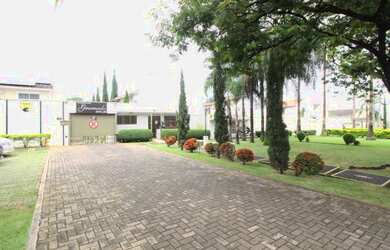 Imagem: A casa em condomínio possui 3 Dormitórios, 3 Banheiros, 2