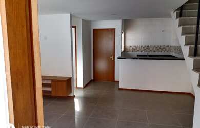 Imagem: A casa em condomínio possui 2 Dormitórios, 3 Banheiros, 2