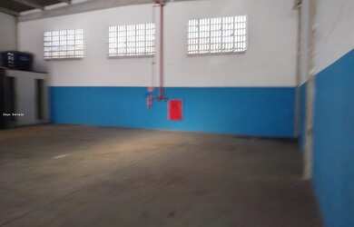 Imagem 6: Galpão para Locação em Lauro de Freitas, portão, 1 banheiro