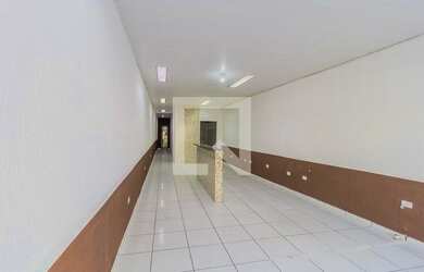 Imagem: A casa possui 1 Dormitório, 2 Banheiros, 1 Vaga na garagem