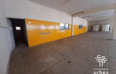 Imagem: O depósito possui 510m² de Área e está localizado em Centro