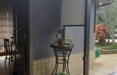 Imagem 8: Belíssima casa no CONDOMÍNIO ARUJAZINHO V com 351 m² NA FRENTE DO LAGO...