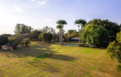 Imagem: A chácara possui 1.750m² de Área, Churrasqueira, Piscina