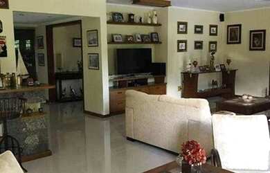 Imagem 8: Casa com 4 dormitórios à venda, 700 m² por R$ 3.000.000,00 - Recanto Suíço - Vargem Grande