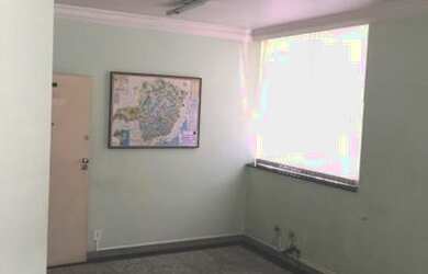 Imagem: O depósito possui 31m² de Área e está localizado em Santo