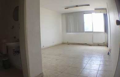 Imagem 2: Comercial/Industrial de 35 metros quadrados no bairro Freguesia Jacarepaguá