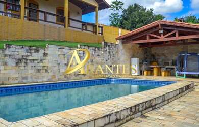 Imagem: A chácara possui 1.500m² de Área e está localizado em Portão