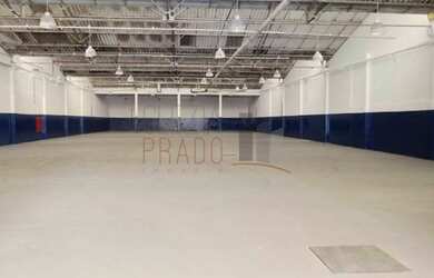 Imagem: O depósito possui 1614m² de Área e está localizado em Chácara