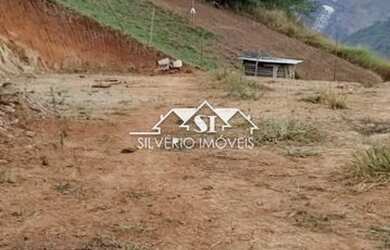 Imagem: O terreno possui 6.000m² de Área e está localizado em Posse