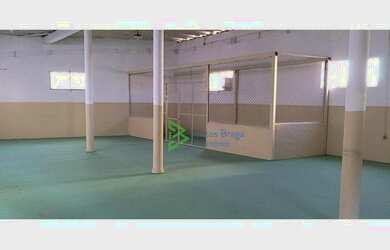 Imagem: O depósito possui 370m² de Área e está localizado em Vila