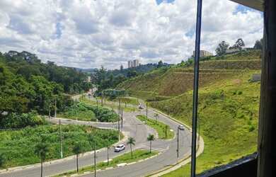 Imagem 2: Casa de 210 m² para Venda em Santana de Parnaiba