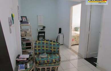 Imagem: O apartamento possui 1 Dormitório, 1 Banheiro, 1 Vaga na garagem