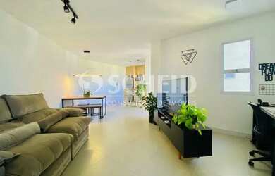 Imagem: O apartamento possui 3 Dormitórios, 1 Banheiro, 1 Vaga na garagem