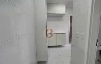 Imagem 3: Residencial - Centro. Piscina, Churrasqueira, Guarda roupae125m² de Área