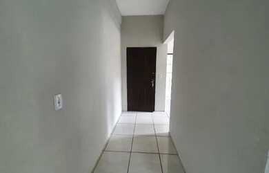 Imagem 6: Apartamento no bairro Iririu para locação por R$ 1.300,00 sem taxa extra