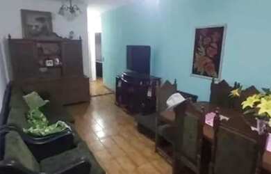 Imagem: A casa possui 3 Dormitórios, 3 Banheiros, 2 Vagas na garagem