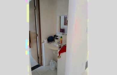 Imagem: A casa possui 2 Dormitórios, 1 Banheiro, 1 Vaga na garagem