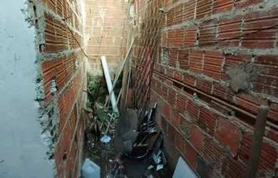 Imagem 6: Casa 3 anos que ta feita. Varanda, 1 Banheiroe2 Dormitórios