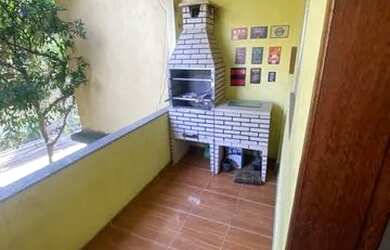 Imagem: A casa possui 1 Dormitório, 1 Banheiro e 55m² de Área e está