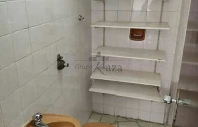 Imagem 10: Oportunidade - Apartamento - Vila Adyana - Edifício Luciana II - 3 Dormitórios...