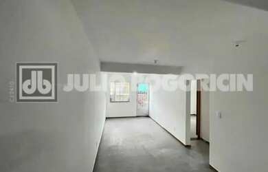 Imagem 3: MÉIER - RUA AQUIDABÃ - CASA DE VILA LINEAR EM ESTADO DE PRIMEIRA LOCAÇÃO...